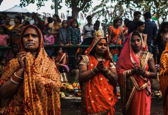 Avoid These Cultural Faux Pas in 5 Global Hotspots