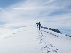 Epic Winter Adventures Beyond Skiing for Every Explorer 2025