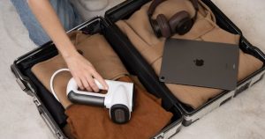 10 Must-Have Travel Gadgets 2025 for Stress-Free Adventures